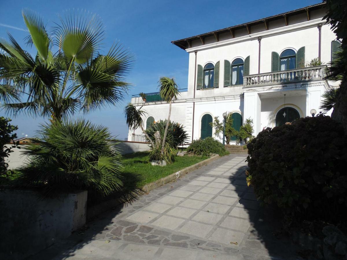 Villa Bianca Castellammare di Stabia Exterior photo